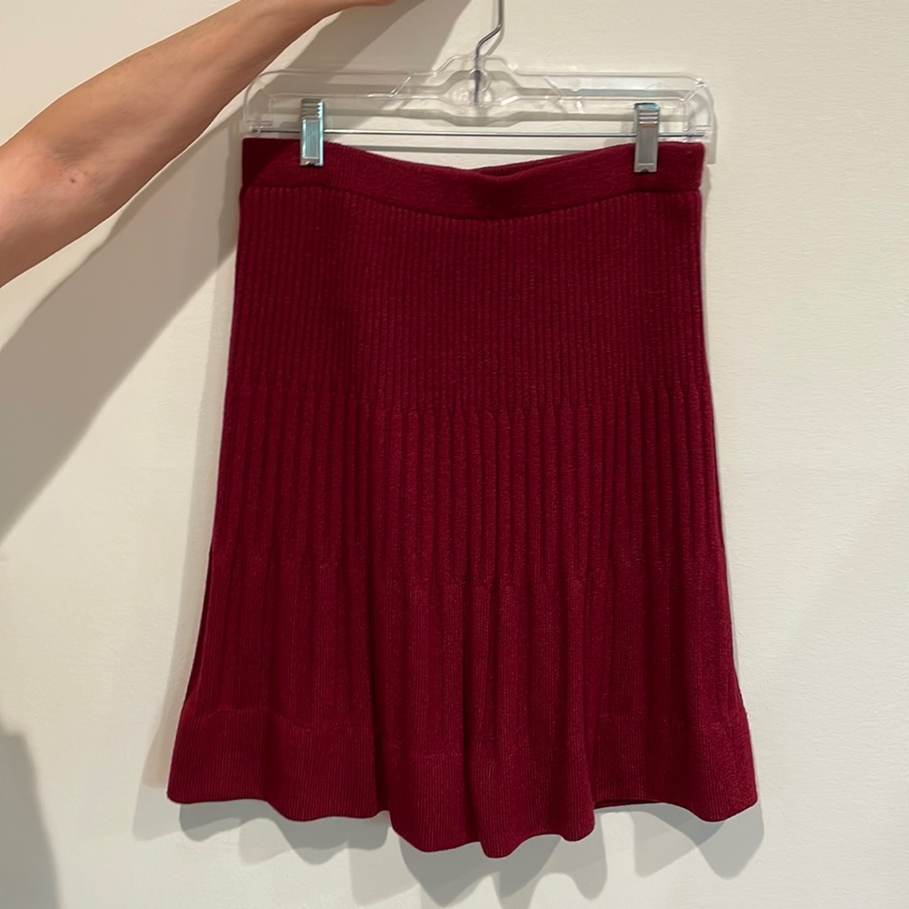Knit Skirt Burgundy size S (27’’ waist)